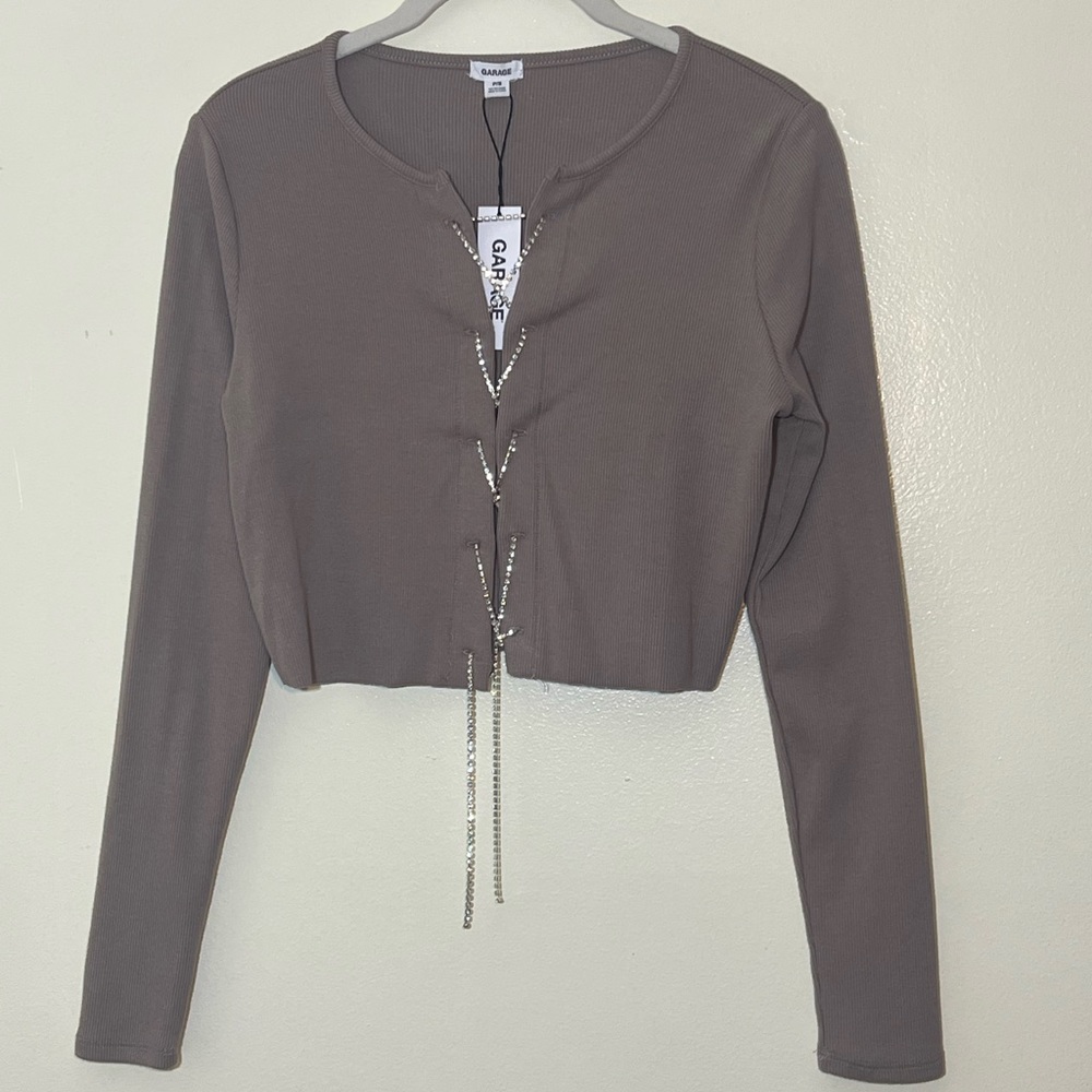 Garage, size small, brown